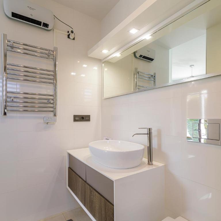 Luxe villa met verwarmd privé zwembad - Cabo Roig - Villa Superior - 9