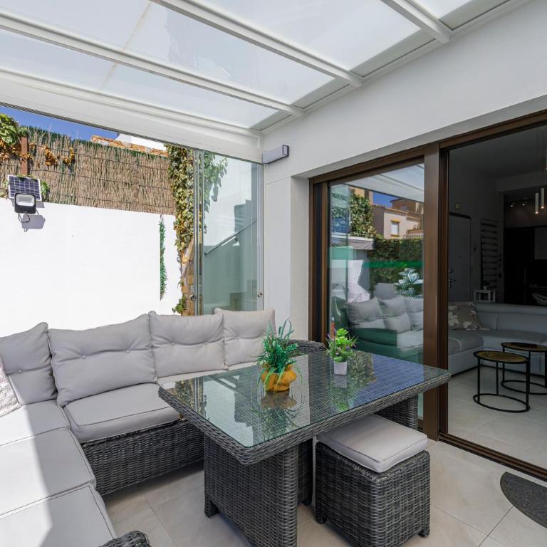 Luxe villa met verwarmd privé zwembad - Cabo Roig - Villa Superior - 21