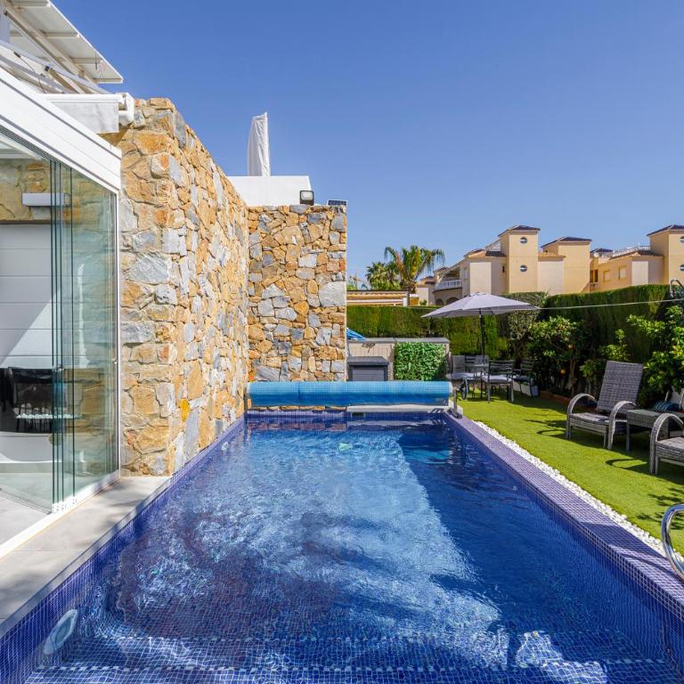 Luxe villa met verwarmd privé zwembad - Cabo Roig - Villa Superior - 30
