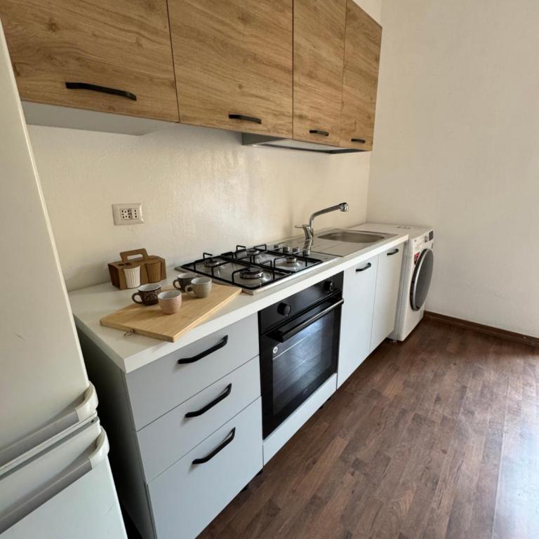 Bartolo Health and Wellness - Camera Matrimoniale con Bagno in Comune - 1