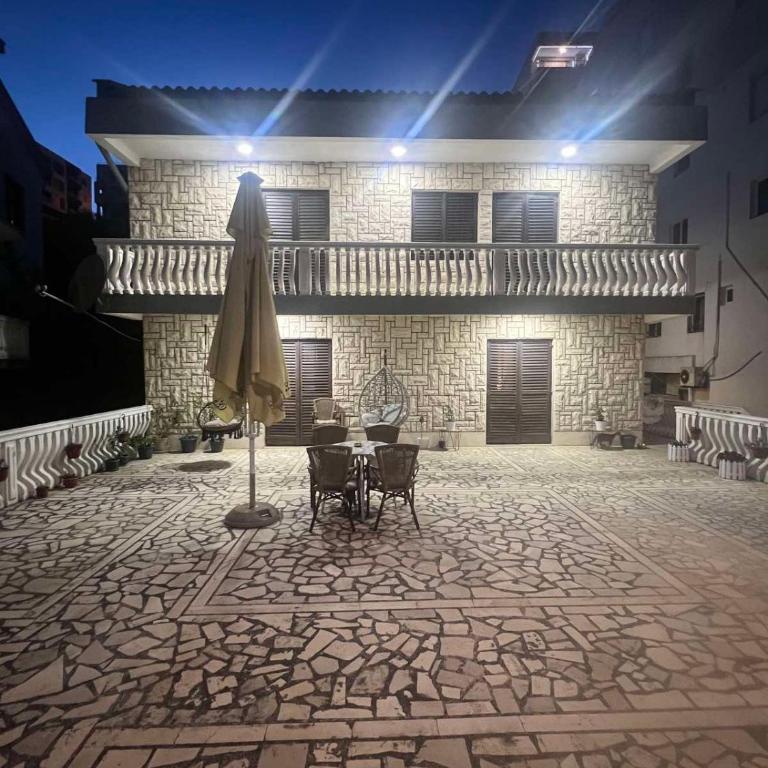 D&D Apartments - Četvorokrevetna Soba sa Pogledom na More - 1