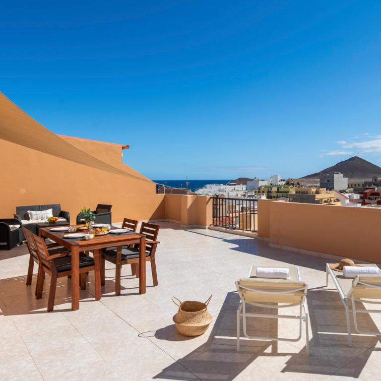 MEDANO4YOU Alex Sunset Lounge Penthouse - Apartamento de 2 dormitorios - 1