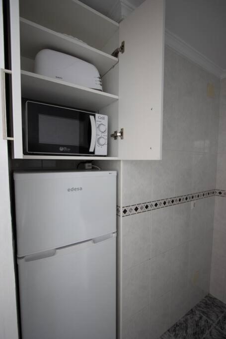Love Rent4 Málaga La Torre de la Roca - Apartamento de 1 dormitorio - 33