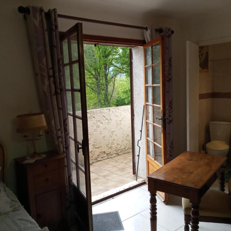 Laserregnol - Chambre Double avec Terrasse - 13