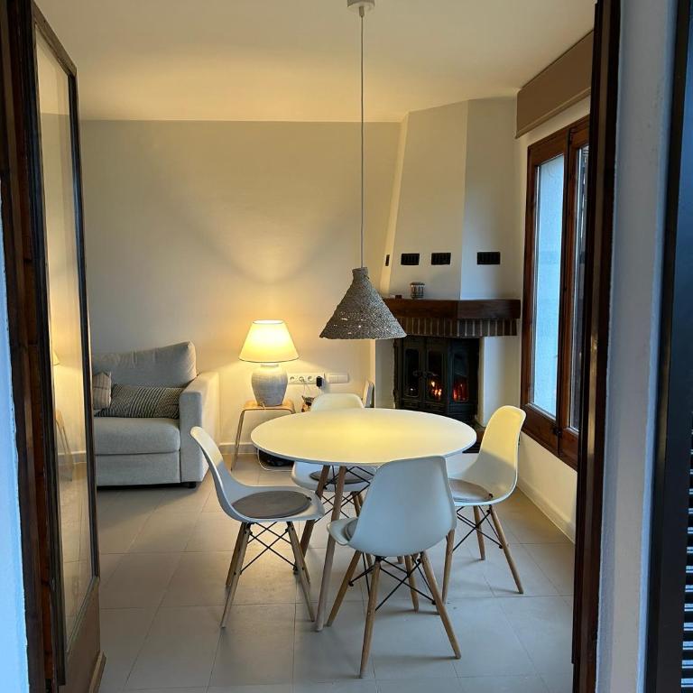 La Coma Sa Riera - Apartamento de 2 dormitorios con terraza y vistas al mar - 18