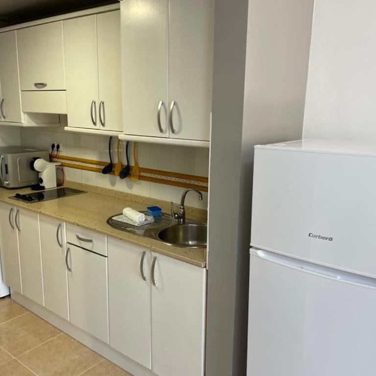 Casa Mari y José con grandes piscinas y wifi gratis - Apartment - Ground Floor - 7
