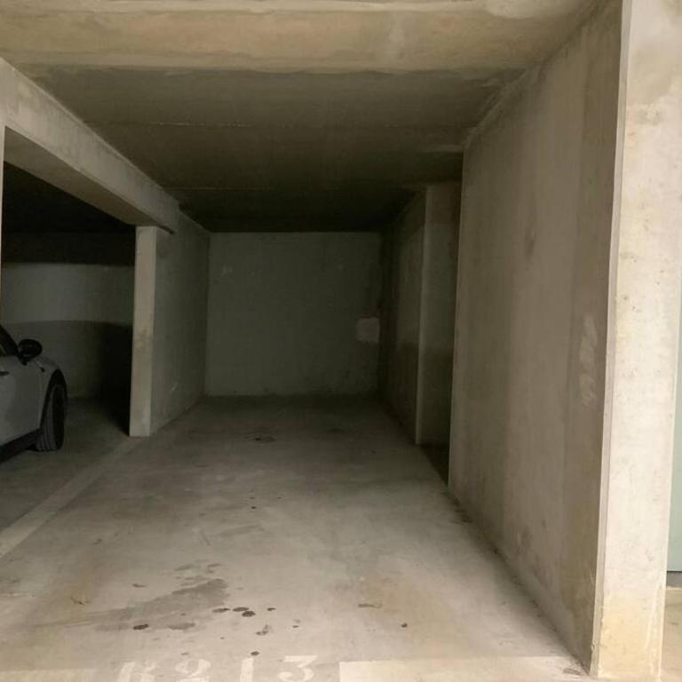 Logement cosy climatisé avec parking - Appartamento con 2 Camere da Letto - 4