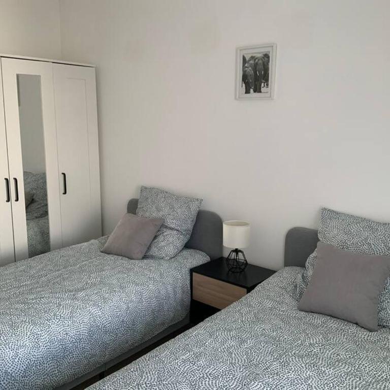 Logement cosy climatisé avec parking - Appartamento con 2 Camere da Letto - 8