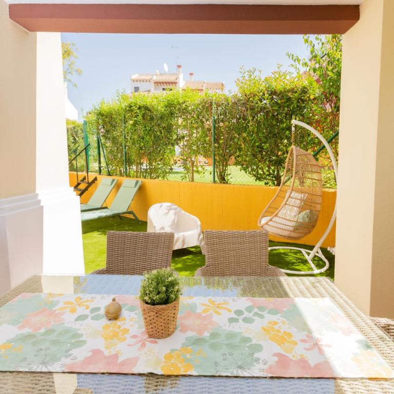 Pura Villa- Buganvillas Ayamonte - Apartamento Deluxe de 2 dormitorios con vistas al jardín - 10