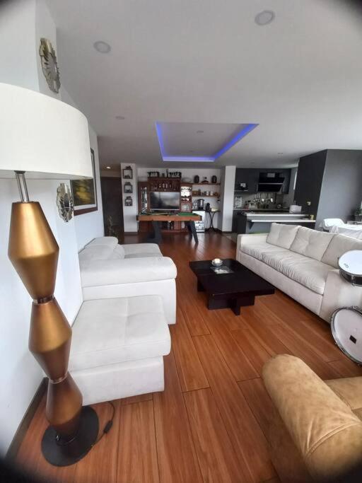 Departamento con jacuzzi 5 piso Condado 2 habitaciones - Apartamento de 2 dormitorios - 51