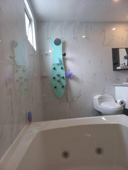 Departamento con jacuzzi 5 piso Condado 2 habitaciones - Apartamento de 2 dormitorios - 56
