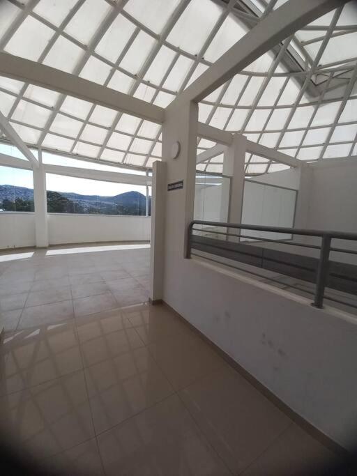 Departamento con jacuzzi 5 piso Condado 2 habitaciones - Apartamento de 2 dormitorios - 72
