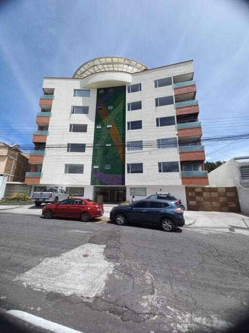 Departamento con jacuzzi 5 piso Condado 2 habitaciones - Apartamento de 2 dormitorios - 78