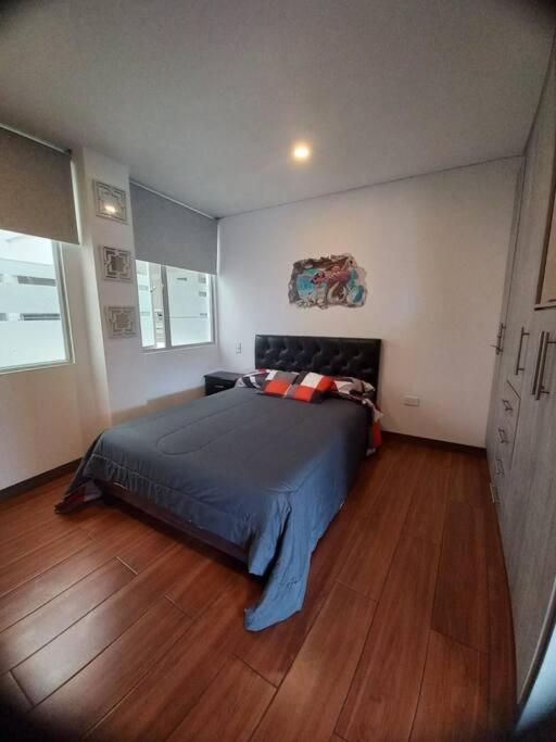 Departamento con jacuzzi 5 piso Condado 2 habitaciones - Apartamento de 2 dormitorios - 80