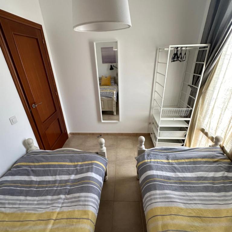 Casa Amarillo Del Sol - Three-Bedroom Villa - 7