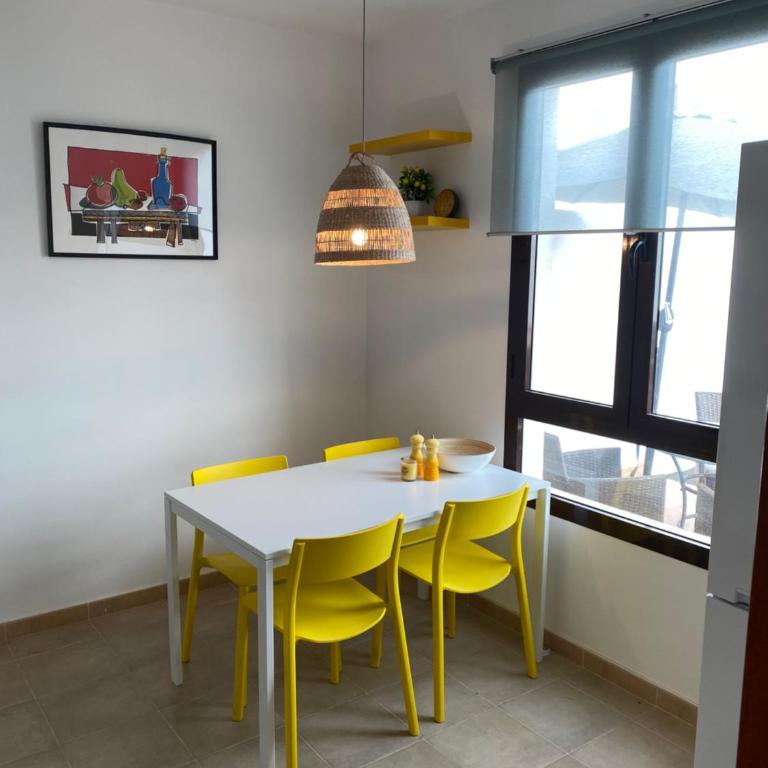 Casa Amarillo Del Sol - Three-Bedroom Villa - 37