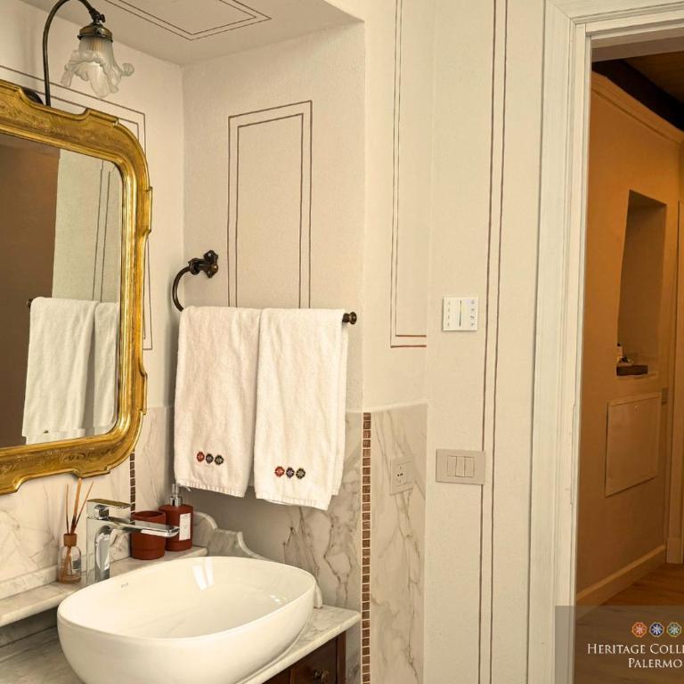 Heritage Collection Palermo B&B - Camera King Deluxe - 11