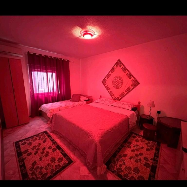 Hostel Backpackers - Triple Room with Shared Bathroom - 2