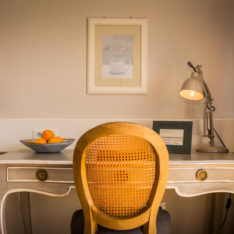 Boutique-Hotel Alter Gerichtshof - Superior Doppelzimmer mit Balkon - 2