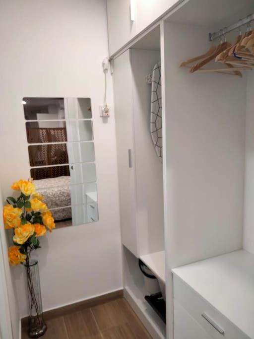 Apartamento Loft Al-Nasir junto al casco histórico - One-Bedroom Apartment - 13