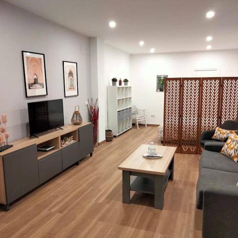 Apartamento Loft Al-Nasir junto al casco histórico - One-Bedroom Apartment - 7