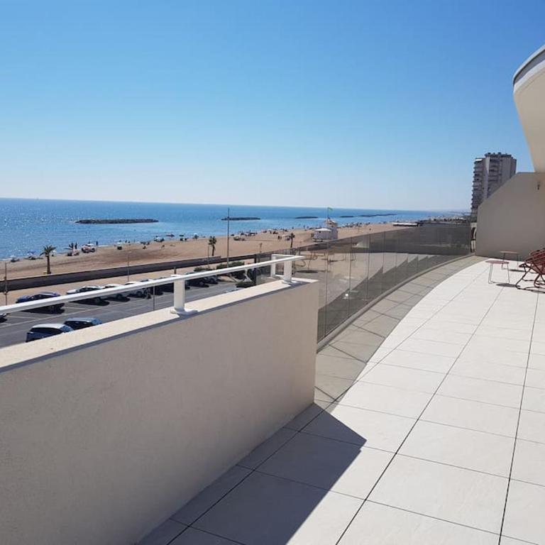 Spendide appartement tout confort, Résidence Archipel T4 en bord de plage, avec grande terrasse aménagée,spa et parking privé - Three-Bedroom Apartment with Sea View - 21