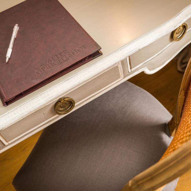 Boutique-Hotel Alter Gerichtshof - Superior Doppelzimmer mit Balkon - 4