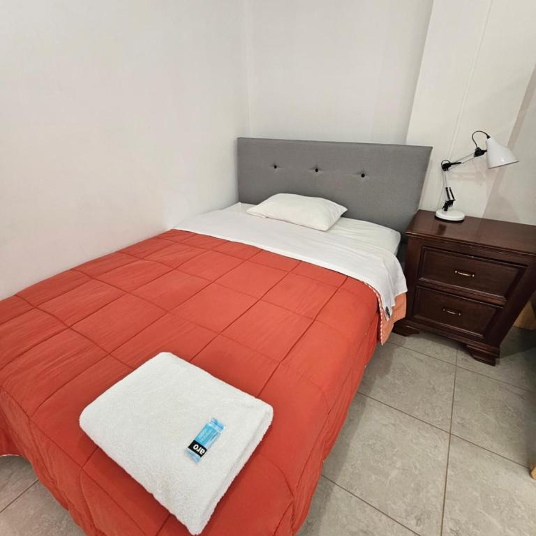 Hospedaje Las Parraz - Classic Quadruple Room - 8