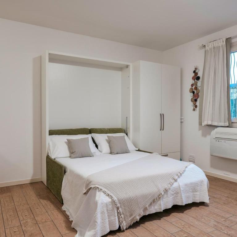 Tiny Oasis - Studio by the lake - Studio Apartment - 6