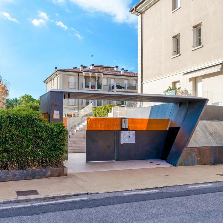 Tiny Oasis - Studio by the lake - Studio Apartment - 17