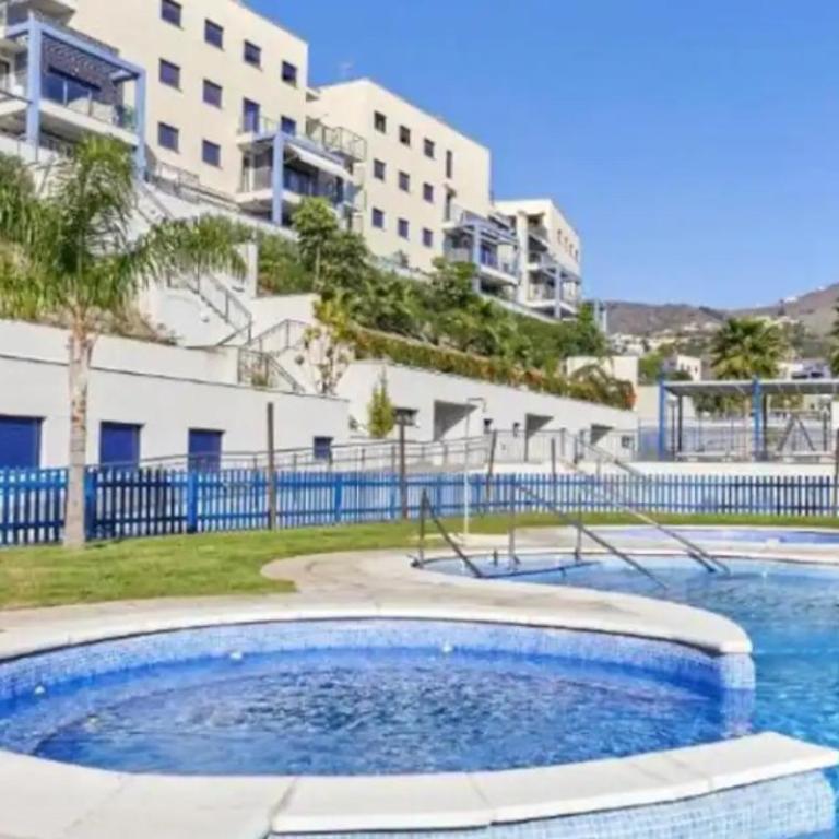 Vistas al Mar y parking gratis - Apartamento de 3 dormitorios - 7