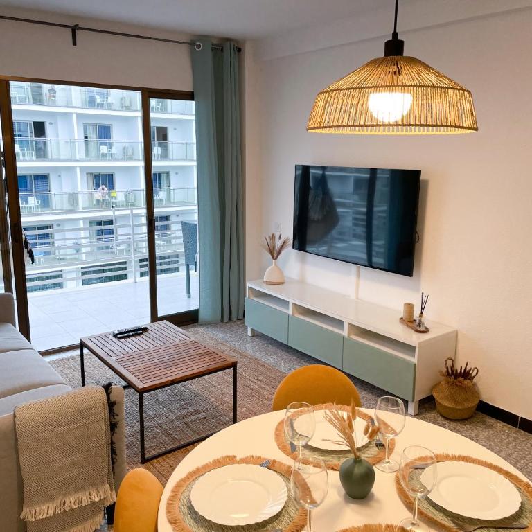 Stylish apartment 200m from the beach - Apartamento de 2 dormitorios con balcón - 5