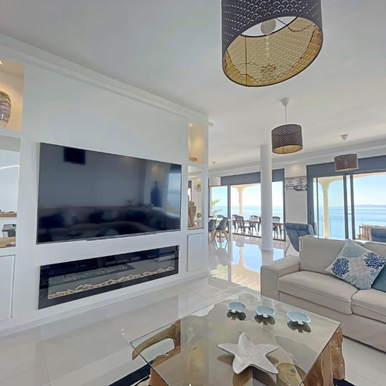 HOUSE OF PARADISE ROSES - Villa - 23