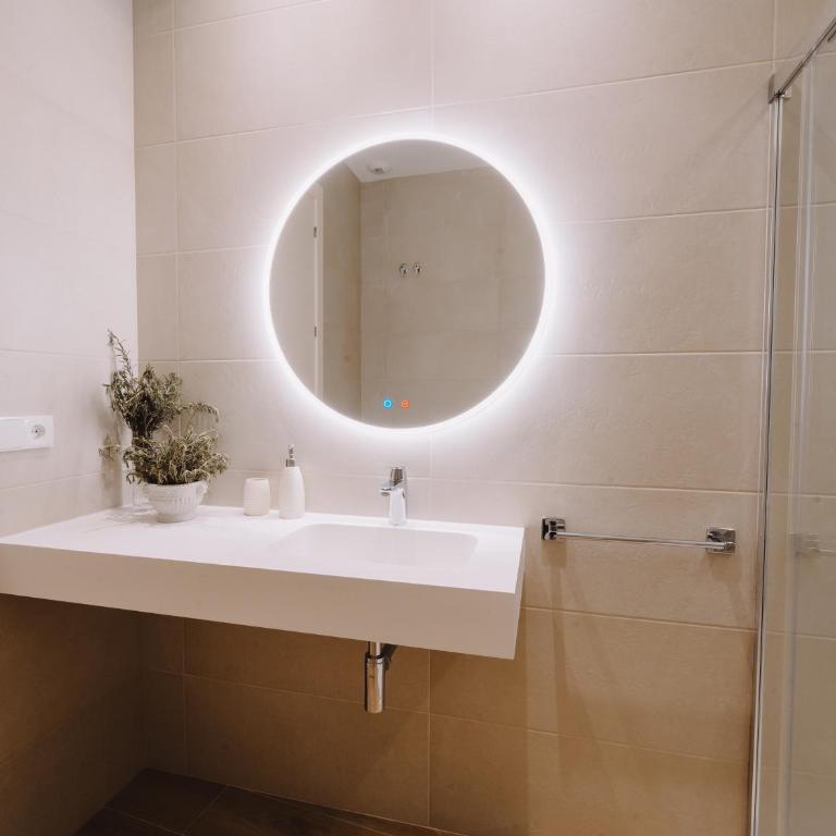 Carmen Suites - Habitación Doble Deluxe - 6