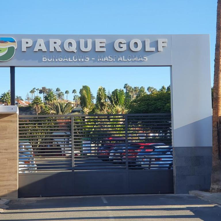 Calm & Gardens in Bungalow Parque Golf, Maspalomas - One-Bedroom Apartment - 10