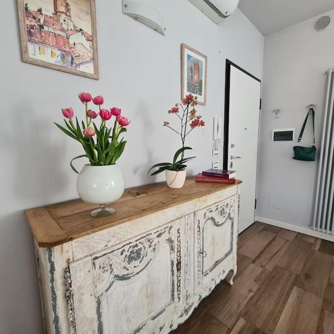 Cuore di Alba Charming Apartment - Appartamento con 2 Camere da Letto - 19