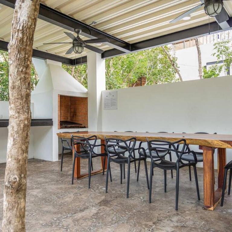 Chic Townhouse With Private Pool And Rooftop View - Casa de 4 dormitorios - 30