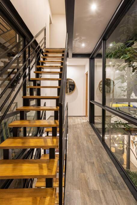 Chic Townhouse With Private Pool And Rooftop View - Casa de 4 dormitorios - 15