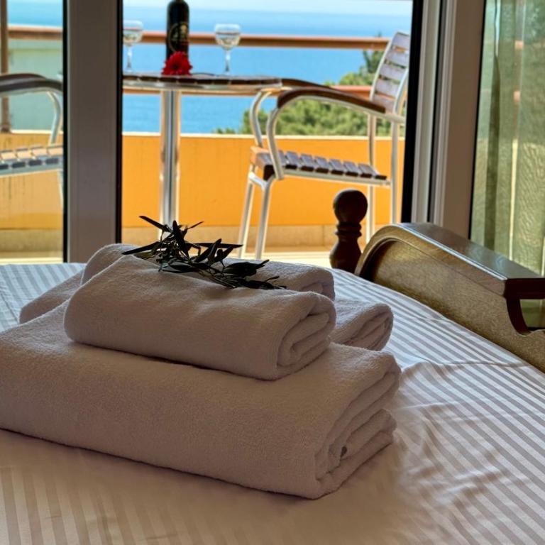 Sea La Vie Apartments - One-Bedroom Apartment - 3
