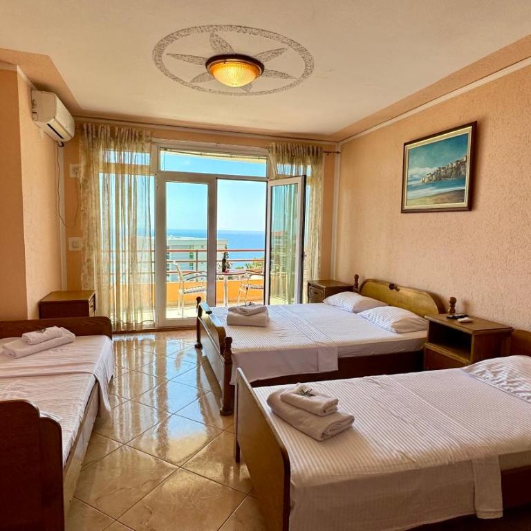 Sea La Vie Apartments - Quadruple Room with Sea View - 3