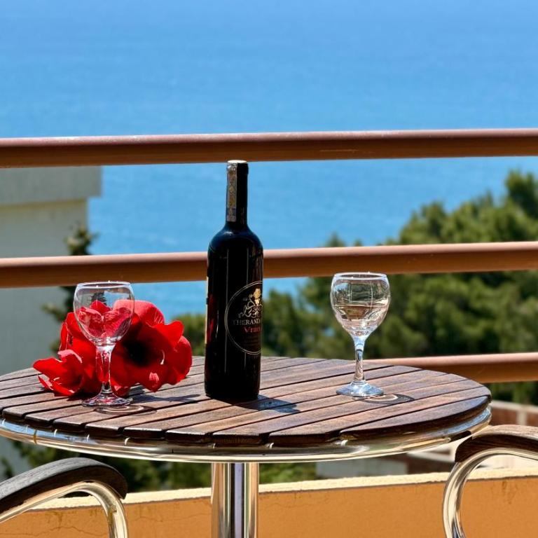Sea La Vie Apartments - Quadruple Room with Sea View - 2