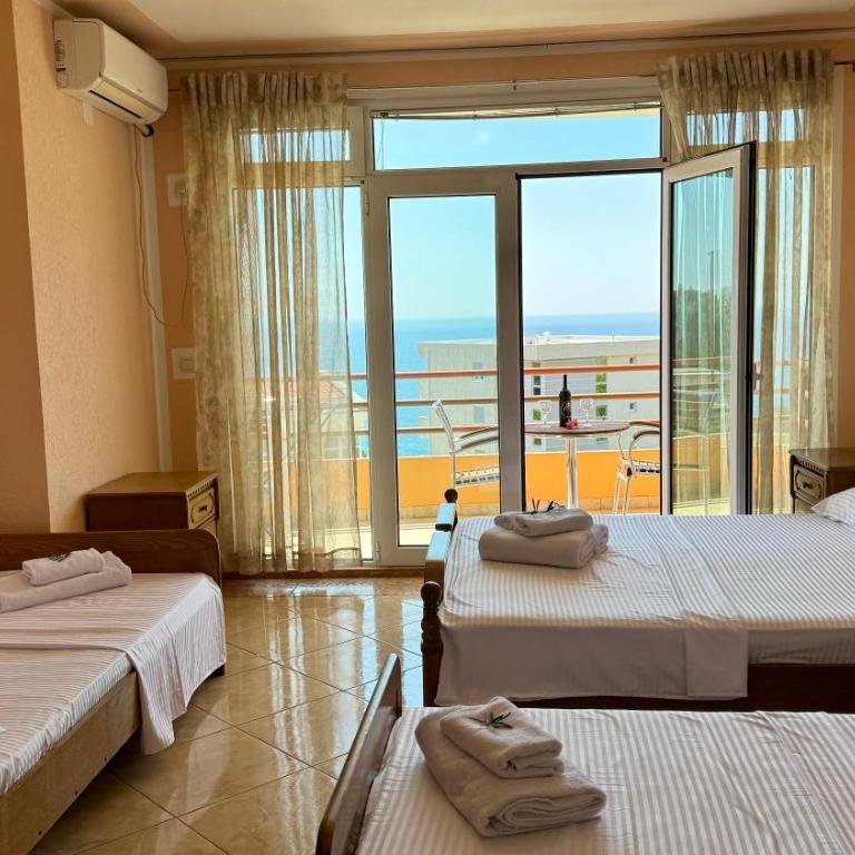 Sea La Vie Apartments - Quadruple Room with Sea View - 7