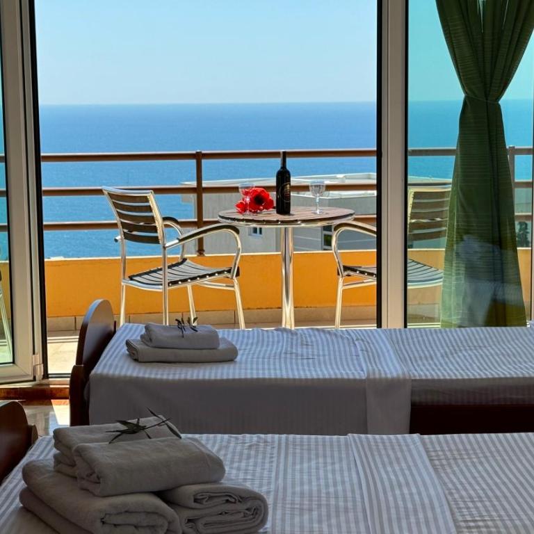 Sea La Vie Apartments - Quadruple Room with Sea View - 1