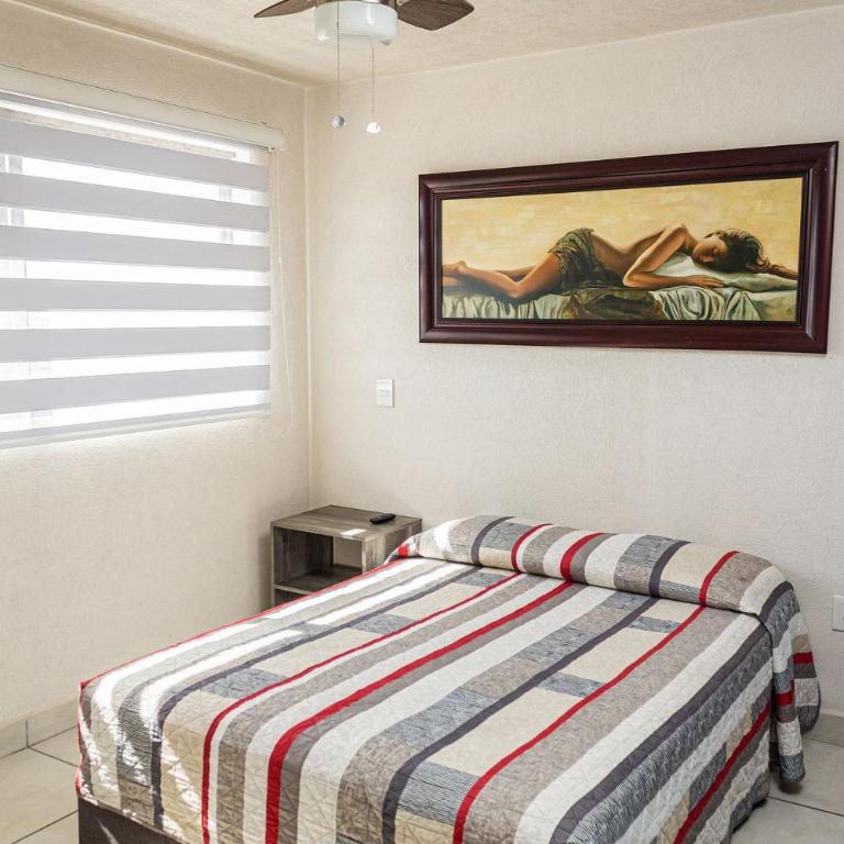 Céntrico condominio cerca de IMSS, H Civil & CUCS - Apartamento - 2