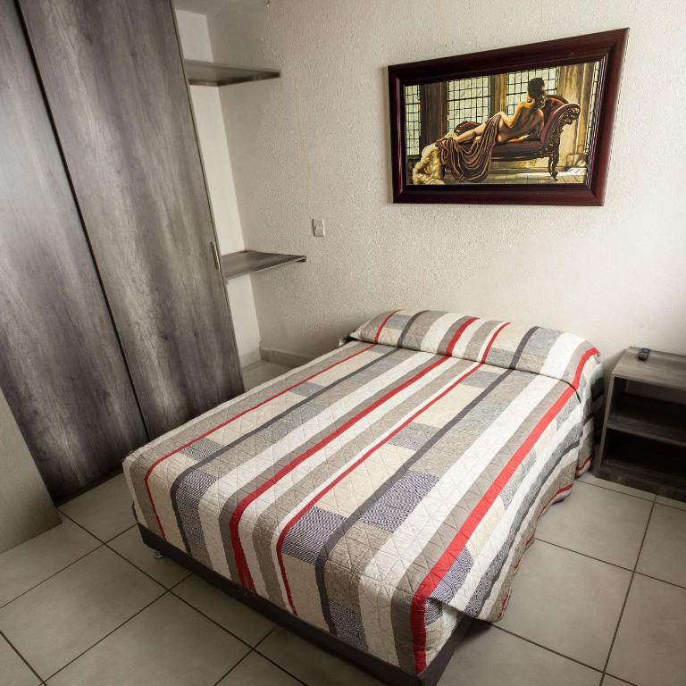 Céntrico condominio cerca de IMSS, H Civil & CUCS - Apartamento - 9