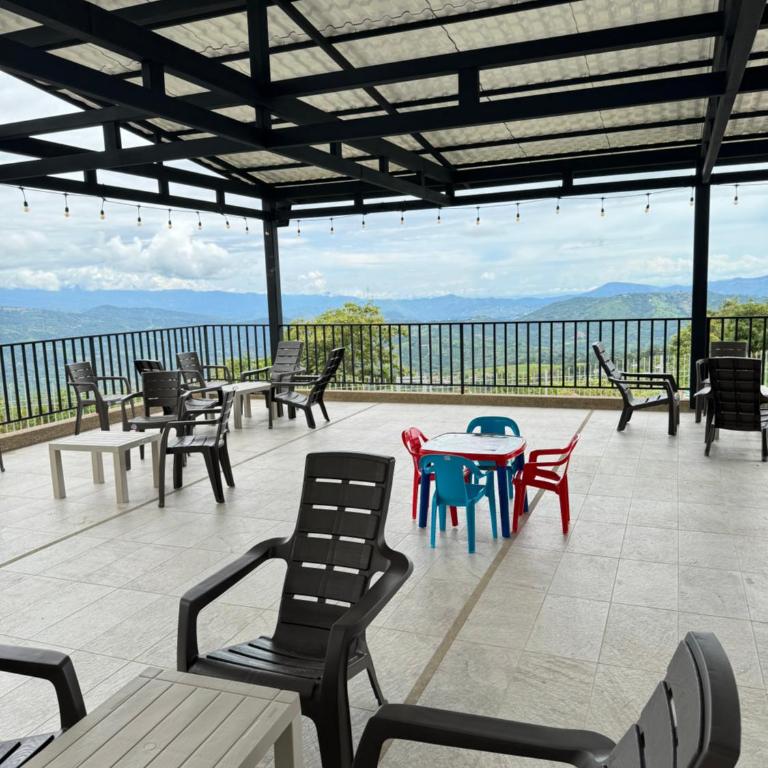 Apartamento Duplex Mirador La mesa - Three-Bedroom Apartment - 34