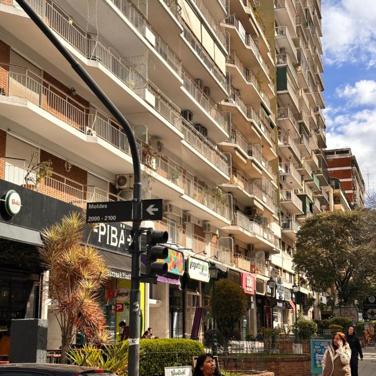 Amplio y Bello Depto en Belgrano - Apartamento de 2 dormitorios - 2