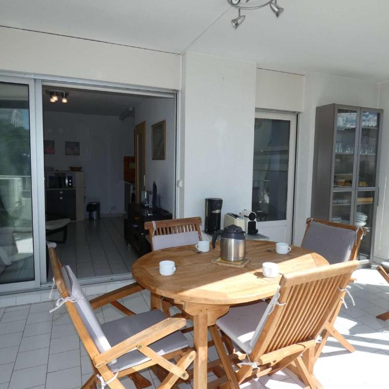 Studio cabine avec piscine, climatisation, garage, à 300m plage - FR-1-328-259 - Monolocale - 3