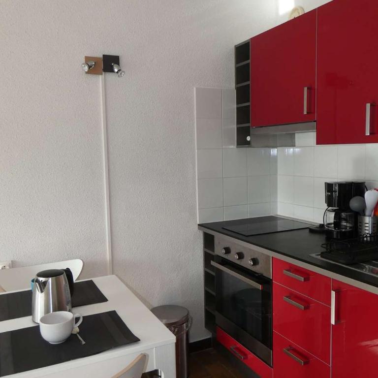 Studio Cabine avec Piscine, Parking et Climatisation - Idéal Familles - La Grande-Motte - FR-1-328-247 - Studio - 4