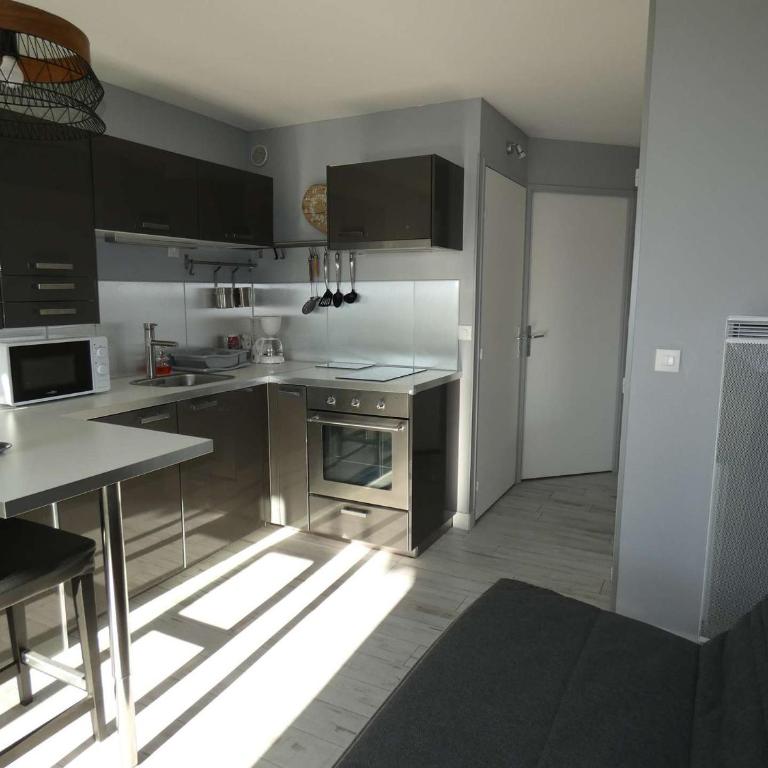Studio Cabine Moderne, 100m de la Plage, Parking et Wifi Inclus - FR-1-328-253 - Studio - 6